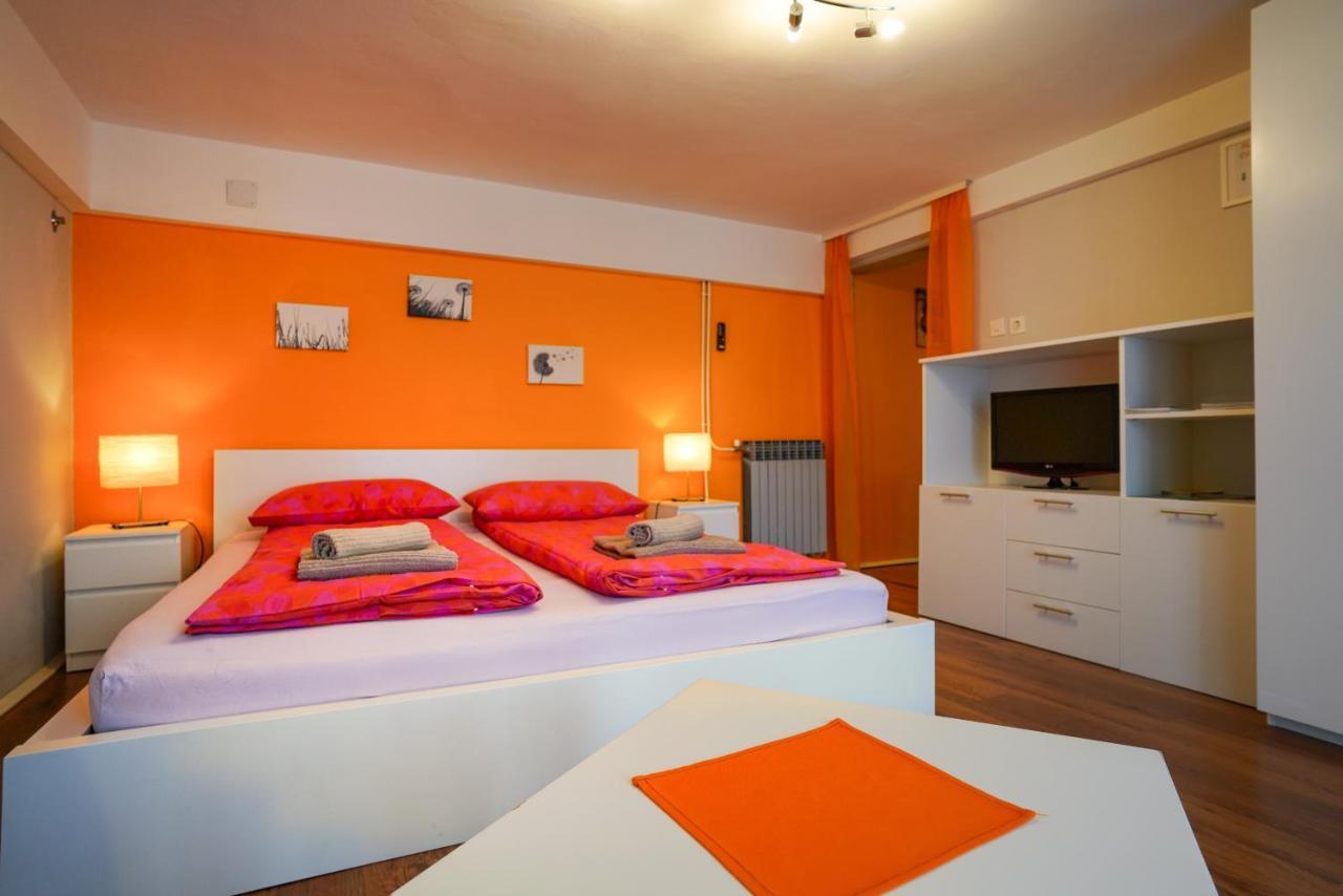Apartment Margerita & *